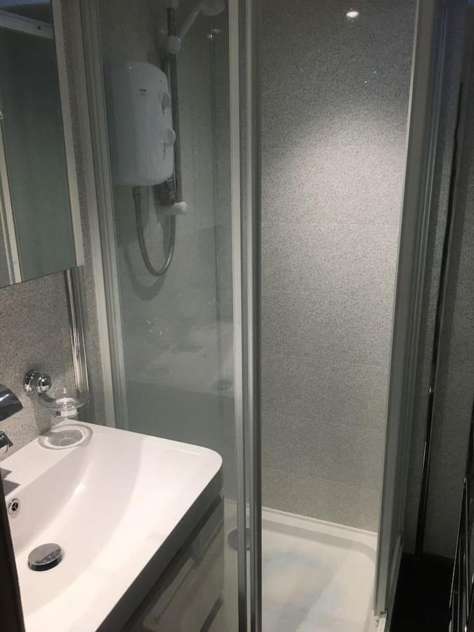 Woodland View - A Place To Escape Apartment Swynnerton Екстериор снимка